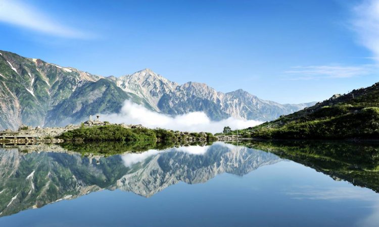 10 อันดับสถานที่ท่องเที่ยวที่ใครได้มาทัวร์ญี่ปุ่นต้องมาสักครั้งในชีวิต 1 บึงฮัปโป (Happo Pond) นางาโน่
