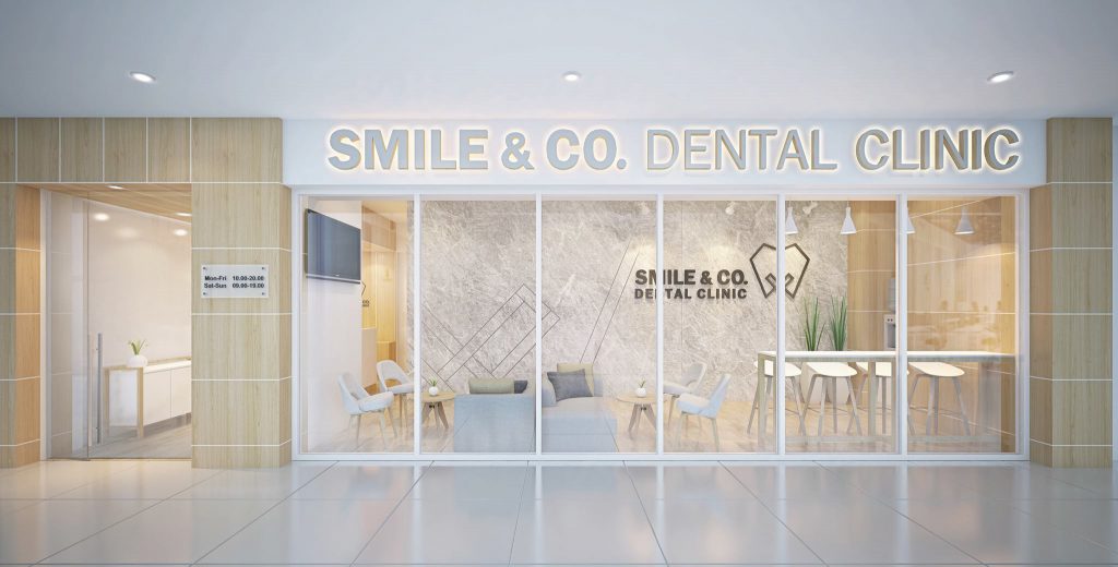 Smile and Co Dentel Clinic บริการจัดฟันแบบดามอน - 1
