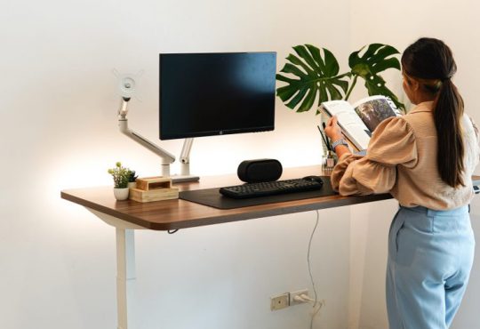 โต๊ะทำงานเพื่อสุขภาพ ดีที่สุดในปี 2023 - 1
