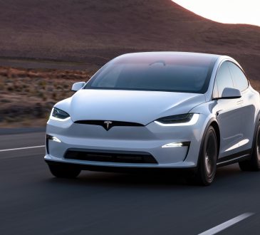 ร้านแต่งรถ Tesla - 1