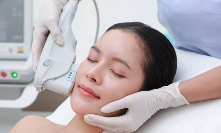 10 อันดับ คลินิก Ulthera เชียงใหม่ ปรับหน้าเรียว ยกกระชับผิวหน้านวัตกรรมทันสมัย 1 คลินิก Ulthera เชียงใหม่ - 1