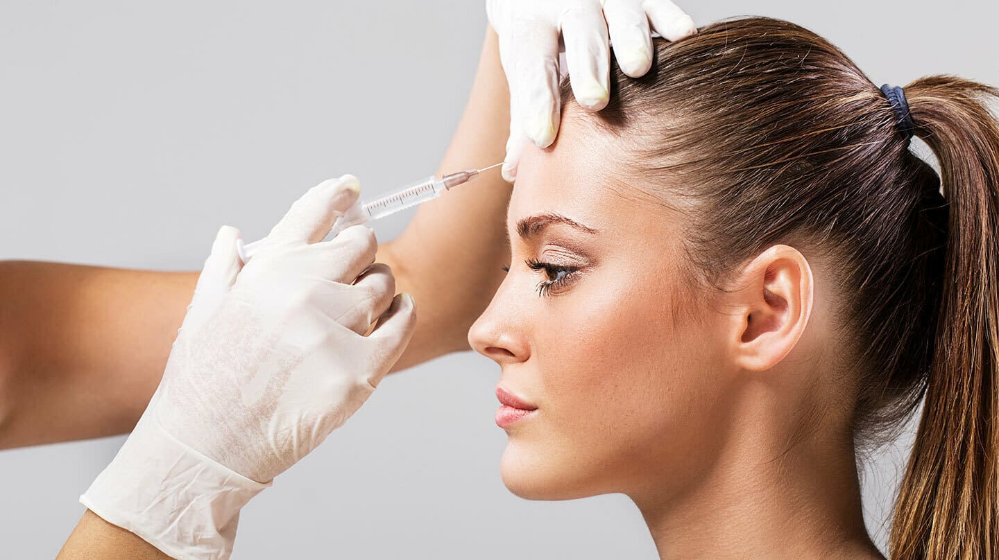 10 อันดับ คลินิกโบท็อก หาดใหญ่ กระชับเต่ง ลดริ้วรอยผิวดูแก่ก่อนวัยอ่อนเยาว์ได้อีกครั้ง 2 คลินิกโบท็อก หาดใหญ่ - 1