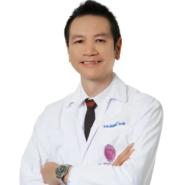 นายแพทย์กิตติศักดิ์ วิชาชัย (หมอกิตติ) หมอทำจมูก เพิ่มความกระชับผิวและใบหน้าดูสวยได้