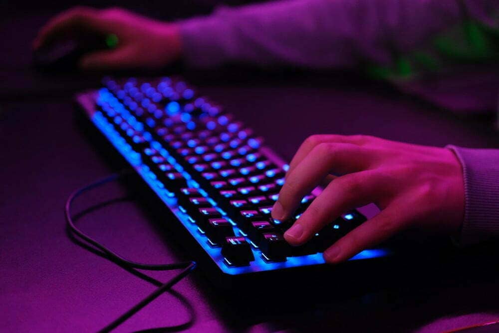 10 คีย์บอร์ดเกมมิ่ง ยี่ห้อไหนดี - 2