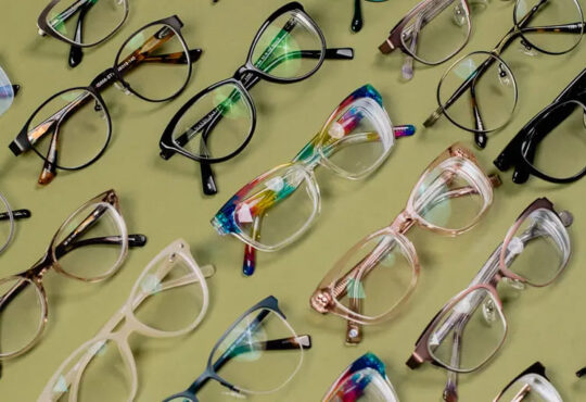 Where is a good eyeglass shop