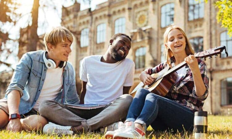 Where is a good singing school