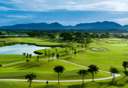 Where is the best golf course in Thailand