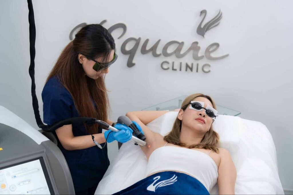 V Square Clinic เลเซอร์รักแร้ขาว ราคาถูก ขจัดทุกปัญหาผิวรักแร้ด้วยศัลยแพทย์เฉพาะทาง