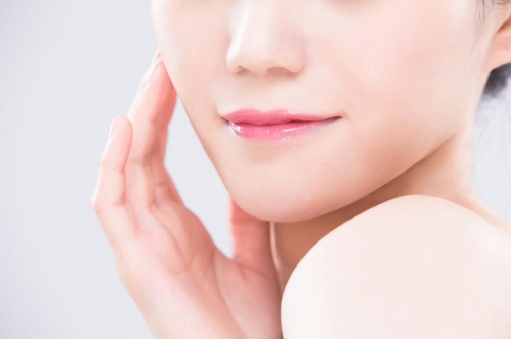 10 กลูต้า ยี่ห้อไหนดี ผิวขาวไว 2025 - 1