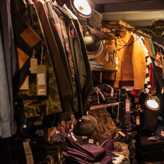 ร้านเสื้อผ้า สยาม ที่ไหนดี - 1