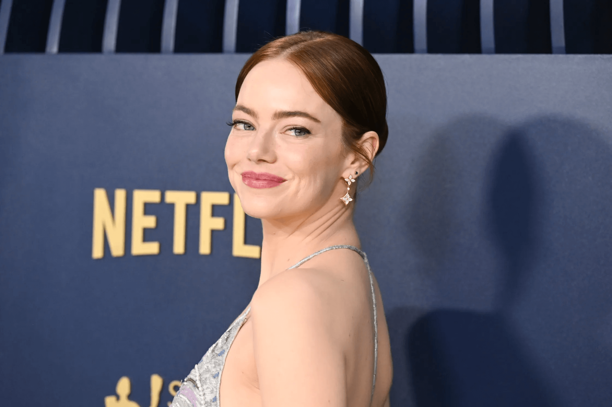 Emma Stone ส่องประกายด้วยต่างหู Louis Vuitton บนพรมแดง SAG Awards 2024 และ Cannes Film Festival 2024 2 Louis Vuitton